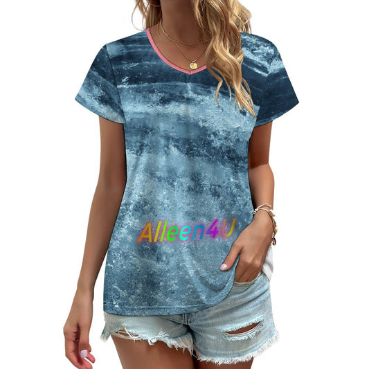 V-neck T-shirt